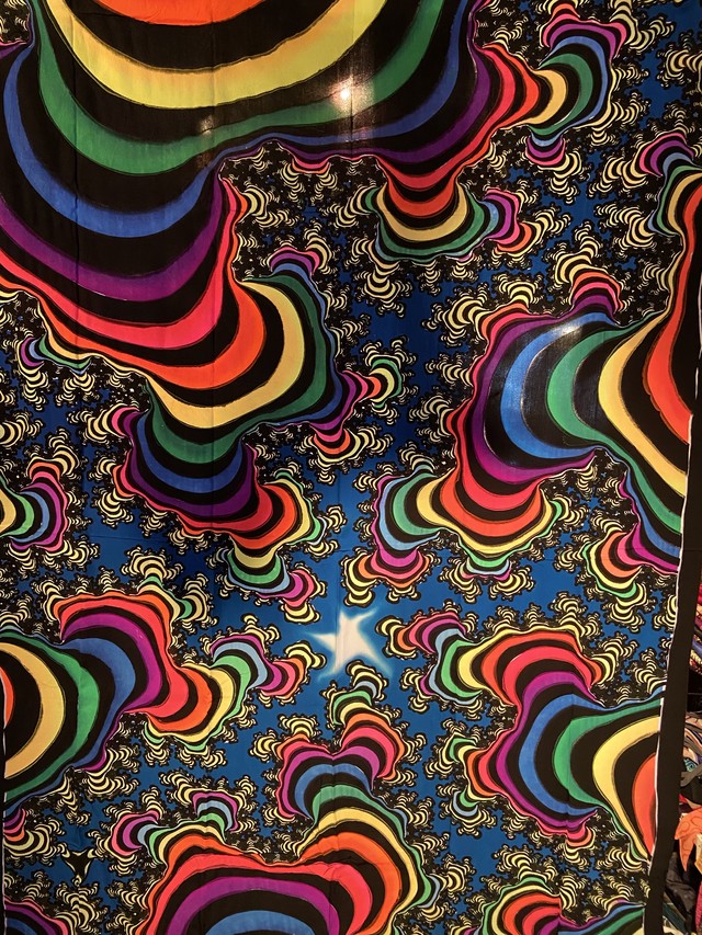 スペーストライブ サイケデリックタペストリーフラクタル Koowebshop