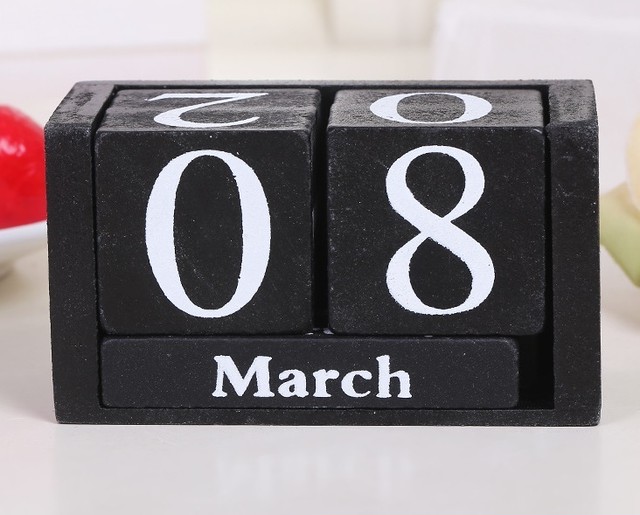 Cl カレンダー 永久カレンダー 日めくり 木製 サイコロ ヨーロッパ 牧歌的 卓上 テーブル 机 リビング ダイニング 玄関 寝室 子ども部屋 ホワイト ブラック ピンク ブルー Coloring Life