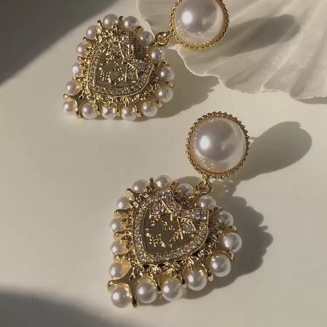 pearl heart earrings