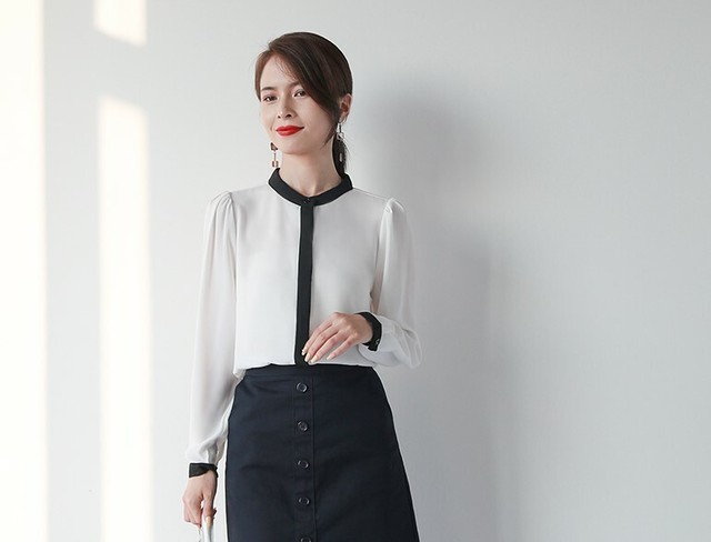 バイカラーブラウス スタンドカラー シフォンシャツブラウス オフィスカジュアル 上品 ホワイト ライトブルー 秋 Gratias