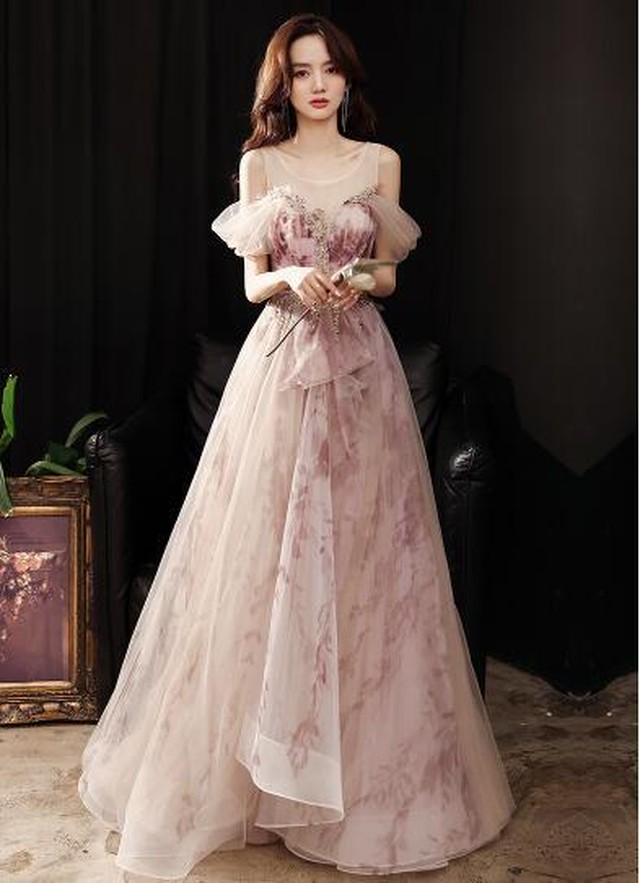 上品 パーティードレス ピンク 短トレーン プリンセスライン ロングドレス 可愛い エレガント 華やか シアーな美しさ Ynswedding23