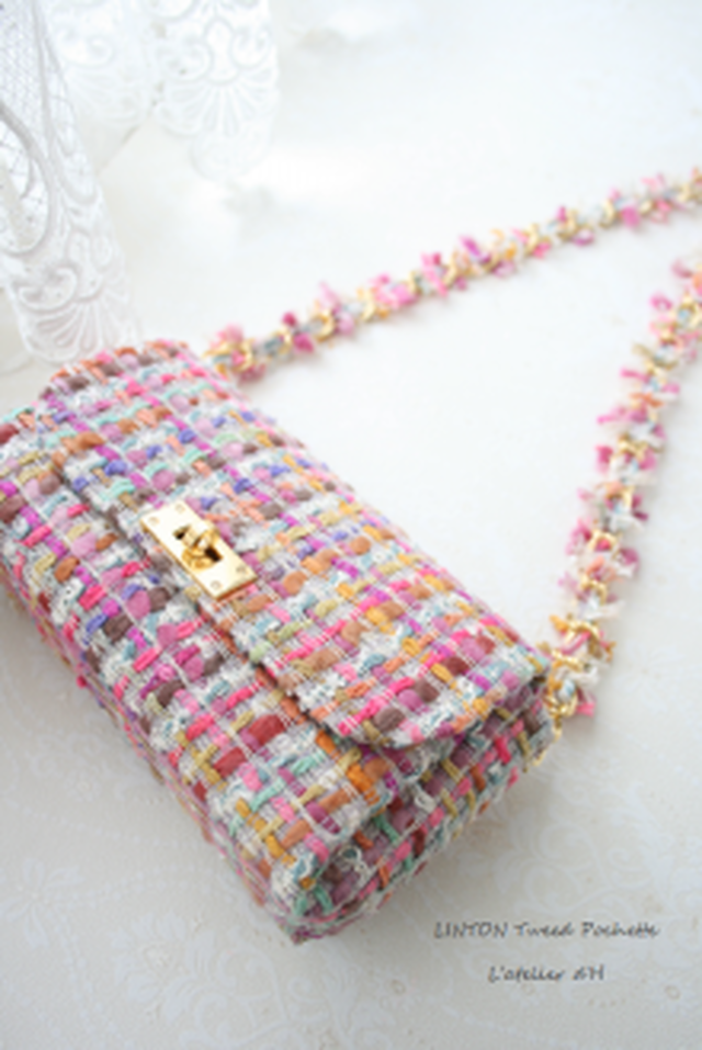 21リニューアルして再販 Linton社製 ツイードバッグ ポシェット リボンチェーン ルミュー芦屋