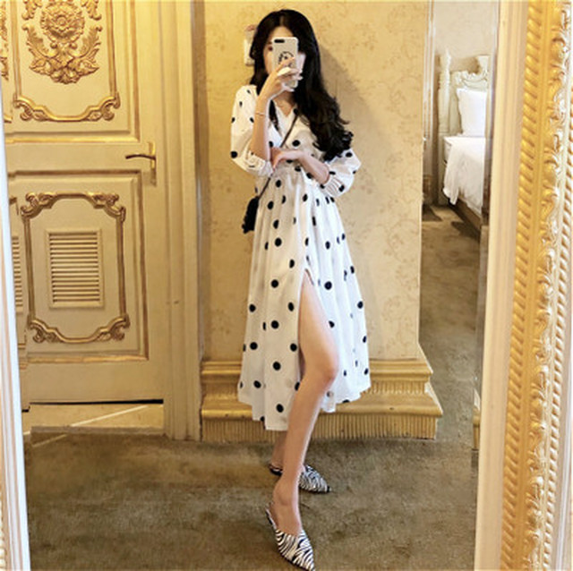 ドット柄 ワンピース カシュクール ミモレ丈 ウエストマーク ブラック ホワイト リゾート 夏 10代 代 30代 40代 Y0586 Sunny Place
