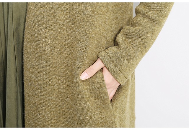 プリーツワンピース ニットワンピース ワンピース レディース 秋 冬 きれいめ 10代 代 30代 コーデ ロング ミモレ 膝丈 異素材mix 部分 プリーツ ニット フレア ふんわり ゆったり アシンメトリー 個性的 おしゃれ シンプル 大人可愛い タートルネック コクーン 黒 緑