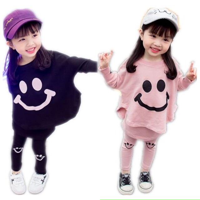 女の子 笑顔 上下セット 春 秋 2色 Dyh海外子供用品