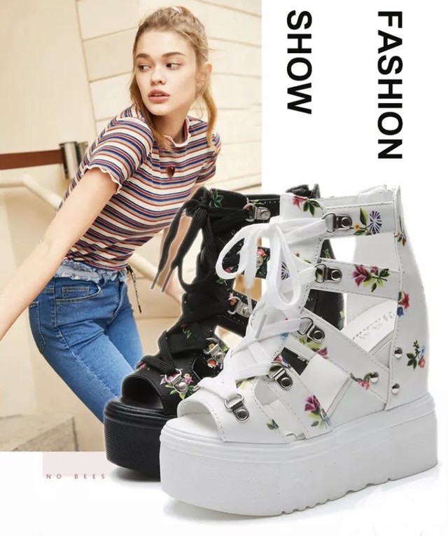 フラワースニーカーサンダル Whiteheavenbeach