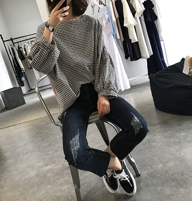 ゆったり こなれ感 体型カバー シンプル 大人カジュアル ママコーデ ボートネック ボリューム袖 バックボタン バックシャン ギンガム柄 ギンガムチェック プルオーバー ブラウス トップス レディース 春 夏 秋 冬 1021 Sayurio レディースアパレル ファッション