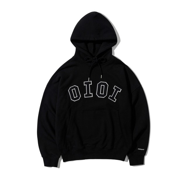 Black Pink ロゼ モデル 5252 By Oioi 21 Signature Hoodie Wn2464 Wiing 韓国ファッション 通販 ブランド ストリート ナチュラル ユニセックス
