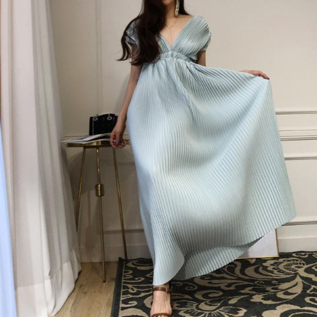 マタニティ ワンピース ドレス フォーマル 結婚式 二次会 お呼ばれ パーティードレス プリーツ ロング丈 ハイウエスト Vネック ホワイト グリーン 上品 ゴージャス 豪華 背中で魅せる 妊婦服 授乳服 マタニティウェア マタニティ授乳服 Mommystyle