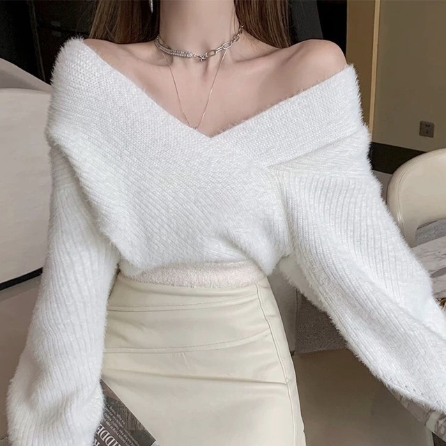 v neck fur knit