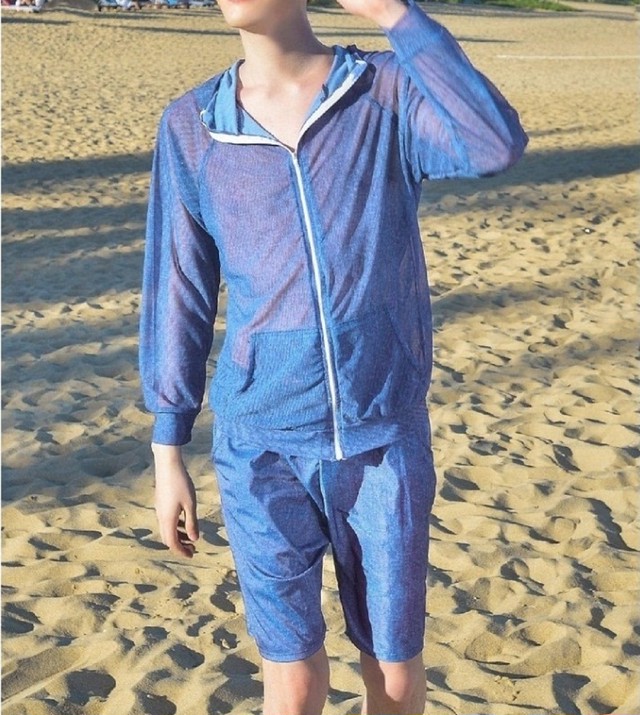 C012 家族水着 メンズ水着 パーカー ラッシュガード 長袖 ブルー シースルー Swim In The Moon C012 家族水着 メンズ水着 パーカー ラッシュガード 長袖 ブルー シースルー Swim In The Moon