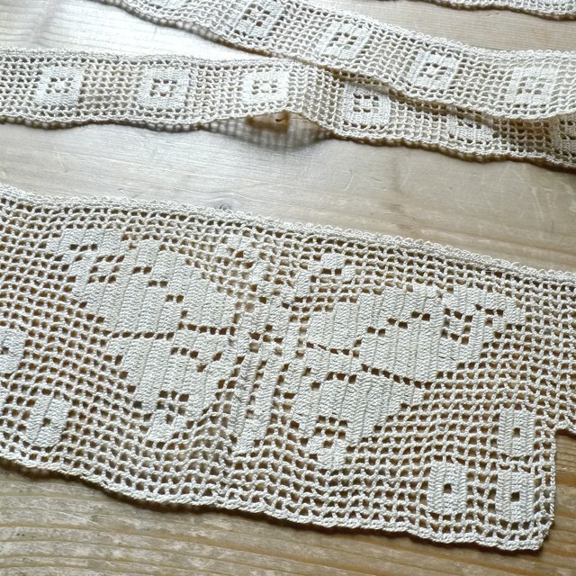 手仕事レース 蝶のフラグメント Rukopis Praha ルコピス プラハ チェコ発のセレクトショップ