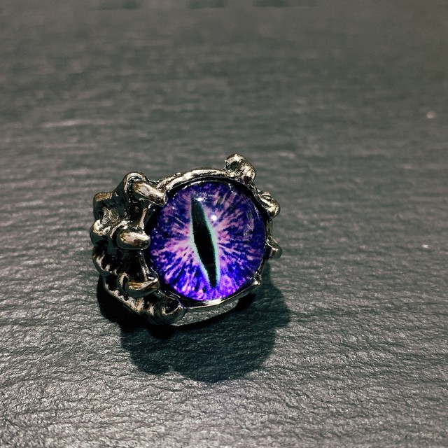 邪眼の指輪 イビルアイ 異世界雑貨屋