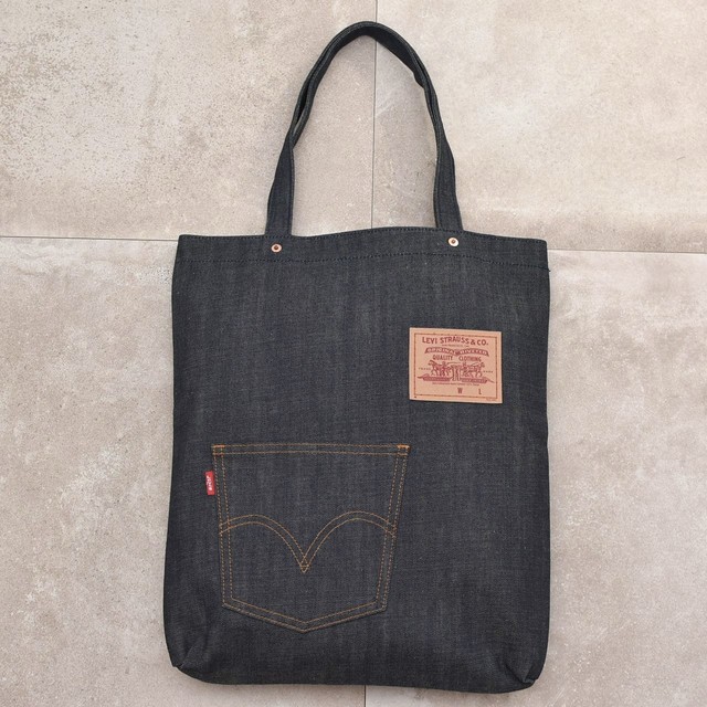 Levi's dark navy denim tote bag