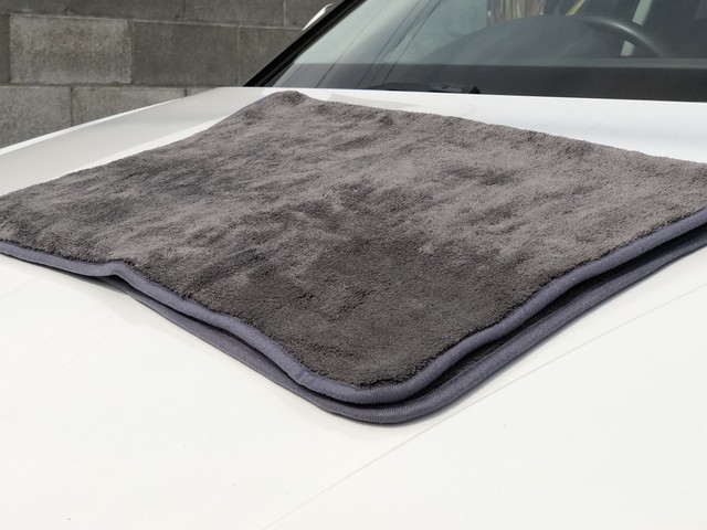 一気に吸水する 洗車用タオル Exclusive Premium Dry Towel プレミアムドライタオル 1000gsm 洗車後の拭き取りクロスの決定版 Wax Arts