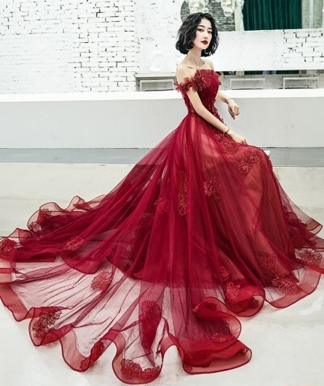 カラードレス ウエディングドレス 赤 大きいサイズ ソフトチュール オフショル Ynswedding23