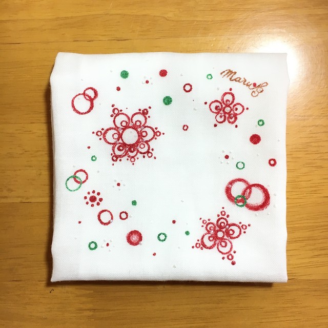 お絵描きガーゼハンカチーフ 優美赤色カーネーション En By Maru 神田 葵