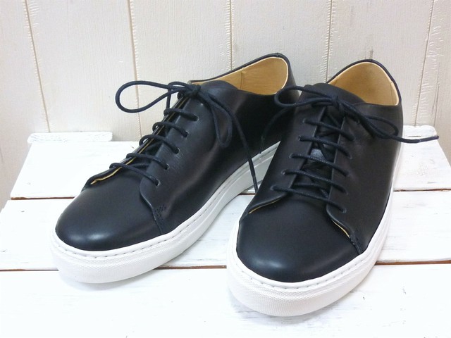 Piccante Men S Leather Sneaker Made In Portugal ピカンテ メンズ レザースニーカー ポルトガル製 ハンドメイド Hoy Hoy Station