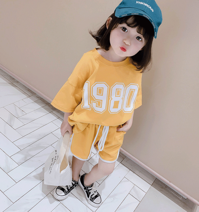 4色 上下セット Tシャツ ショート パンツ 男の子 女の子 春 夏 秋 おしゃれ 人気 可愛い Coolkids