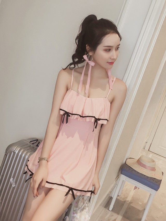 水着 ワンピース水着 スカートタイプ リボン フリル 体型カバー 可愛い Arroser Summer