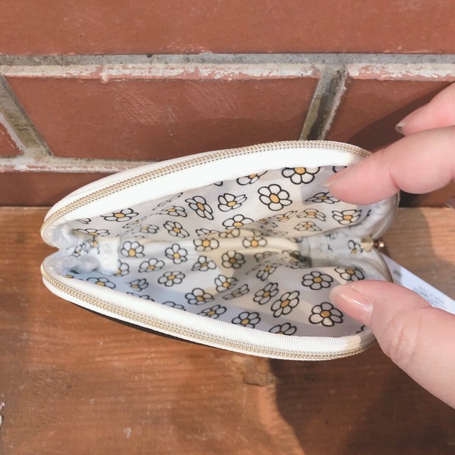 モノクロお顔ミッフィー ティッシュポーチ ラビットデパートメント Rabbit Department うさぎ雑貨