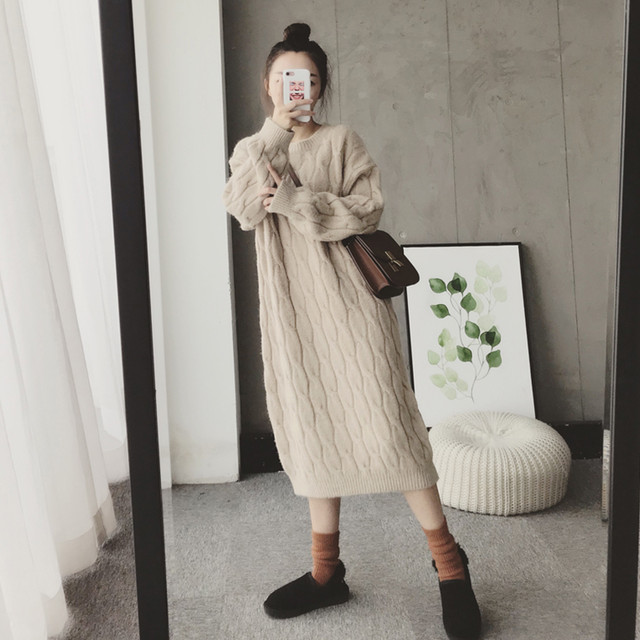 ニットワンピース ミディアム丈ワンピース ラウンドネック ロールアップ袖 長袖 暖か 厚手 ウール 着心地良好 無地 シック シンプル 大人可愛い オシャレ クール ヘビロテ お出かけ デート ショッピング ゆったり 体型カバー ざっくり マタニティー 秋 冬 レディース 女性