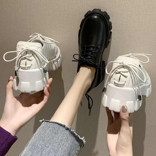 パンプス ローファー シューレース 厚底 6cm 韓国ファッション レディース レースアップ ラウンドトゥ キュート 痛くない かわいい 靴 歩きやすい Chiko チコ プチプラレディースファッション通販 韓国ファッション