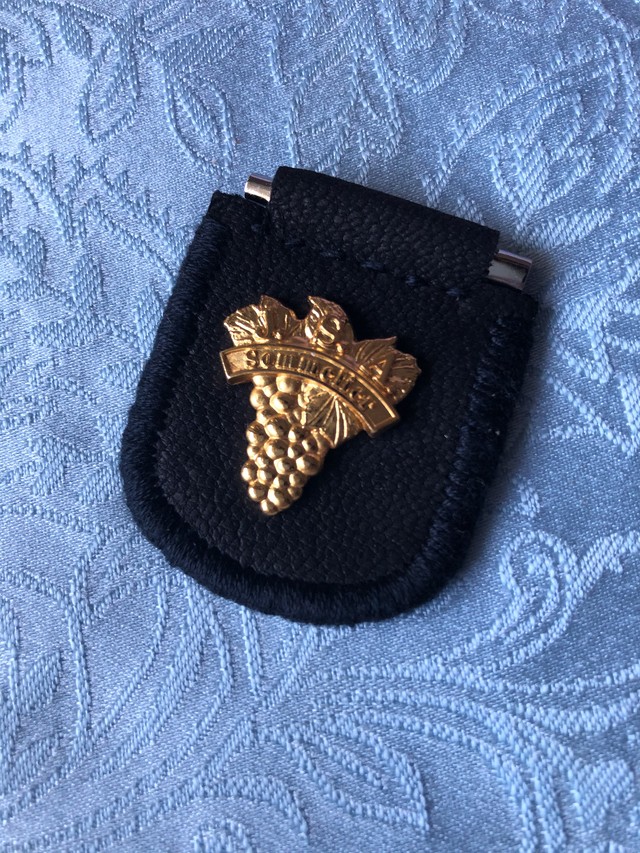 新式ヌバック黒 タイタック専用 ソムリエバッジ用台布 ソムリエバッジ用台布tomolether