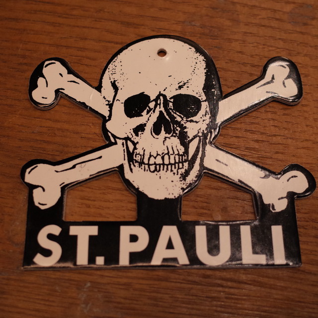 Fc St Pauli Official T Shirt Skull Print Black Fcザンクトパウリ オフィシャル Tシャツ スカルプリント ブラック Small Change ヴィンテージ 古着 Smallchange スモールチェンジ