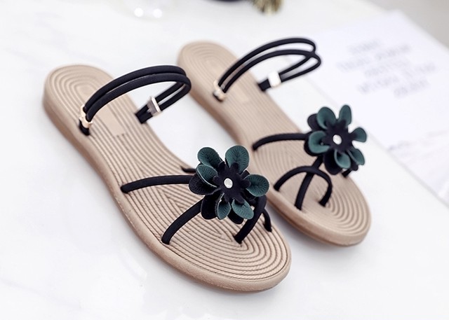 全2色 フラットサンダル トングサンダル 花 クロスストラップ 可愛い 2way フラワー フェミニン カジュアル リゾート リラックス お出かけ Pu 春 夏 Like Fashion