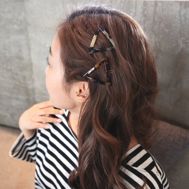 べっ甲 ヘアピン ヘアクリップ パッチン留め フレームピン アセテート 三角 髪留め ヘアアクセサリー Luciole