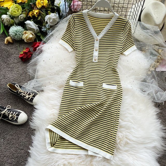 サマーニットワンピース Vネック 半袖 膝丈 ミディ丈 タイト スリム プルオーバー カジュアル お出かけ デート 夏 リゾート デイリー イエロー Like Fashion