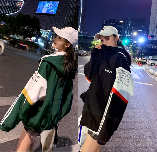 秋 アウター レディース ナイロンパーカー 秋服 レディース ウィンドブレーカー ストリート ジャケット ライン ロゴ ナイロンパーカー 韓国 ファッション 秋 レトロ ジャケット カラーブロック ジップアップ パーカー スポーツウェア Vestito