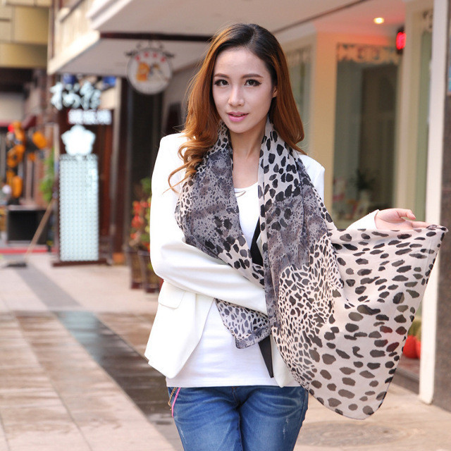 アニマル柄 ストール スカーフ ヒョウ柄 豹柄 シフォン レディース 春 夏 秋 冬 お洒落 デート ミックス Speed Star Base