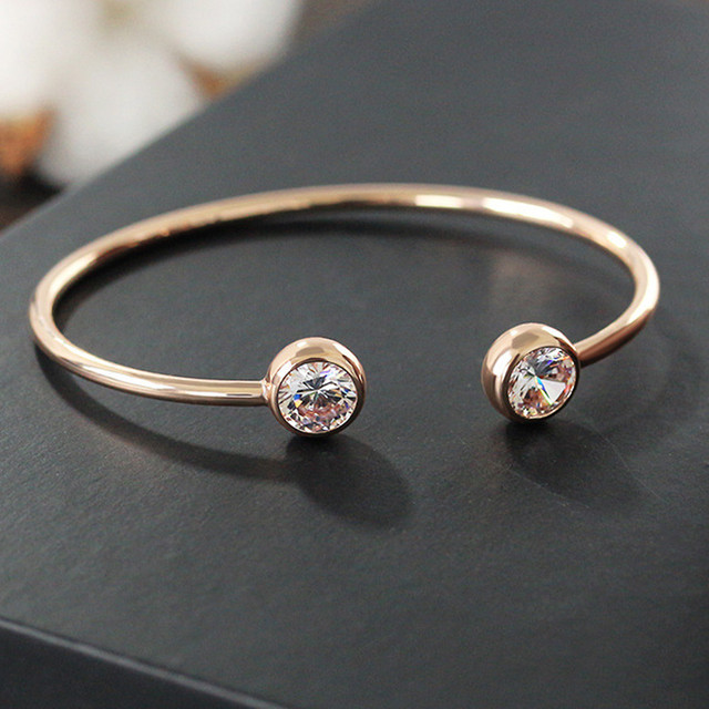 バングル きらきら バングル 可愛い プレゼント バングル レディース ラインストーン ブレスレット ゴールド バングル シルバー アクセサリー ネット通販 購入 激安 10代 代 30代 40代 春 夏 秋 冬 Roprot ロプロット ファッション レディースアパレル販売