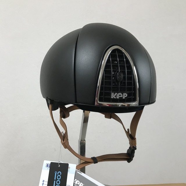 Kep 競馬調教用 ヘルメット ブラック 顎紐 キャメル 格安 馬具 アウトレット 中古鞍 乗馬用品 カケハムポニークラブ Kep 競馬調教用 ヘルメット ブラック 顎紐 キャメル 格安 馬具 アウトレット 中古鞍 乗馬用品 カケハムポニークラブ