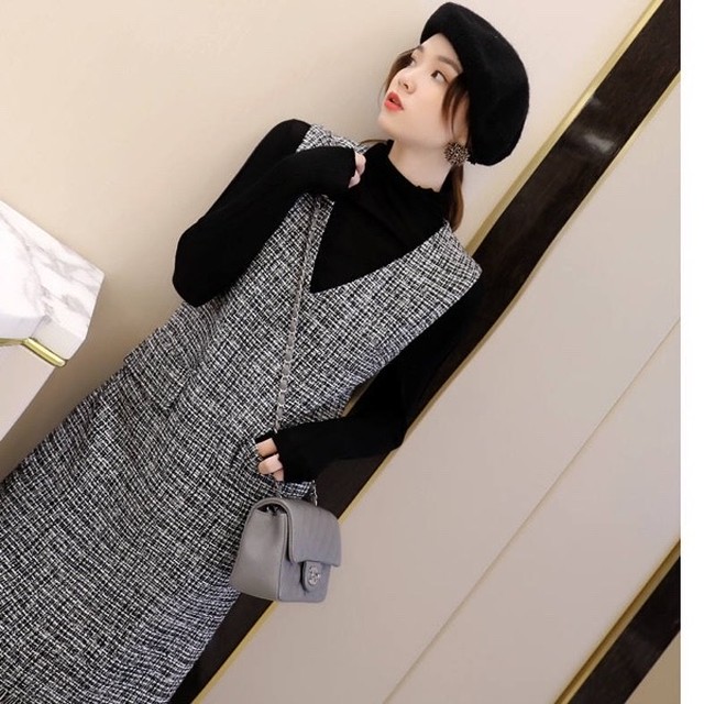 ワンピース ベストワンピース Vネック ツイード ノースリーブ 無地 レディース 袖なし ニットベストワンピース 体型カバー ミディアム レトロ クラシカル 上品 着回し 重ね着 合わせやすい 秋 冬 10代 代 30代 カジュアル おでかけ デート 女子会 おしゃれ ヘビロテ