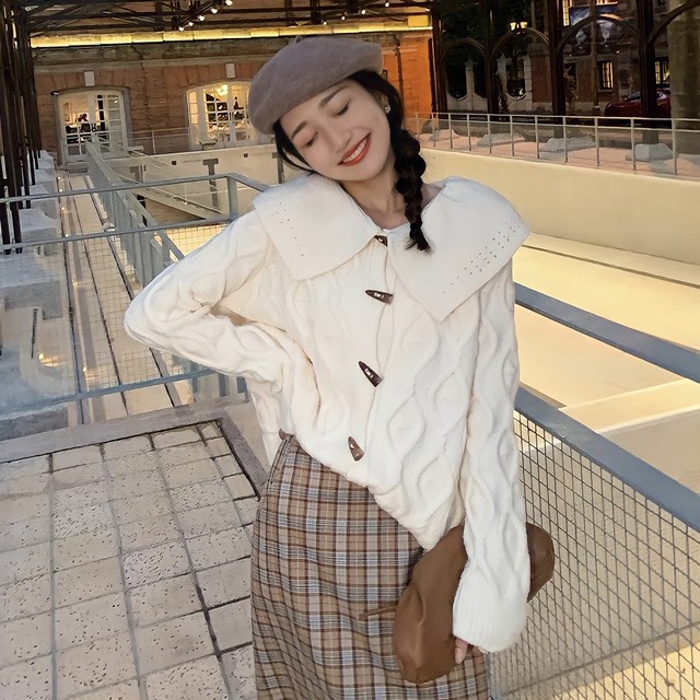 big collar knit cardigan