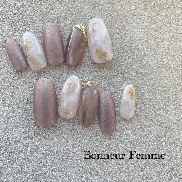 ネイルチップ ニュアンスマットベージュ Bonheur Femme