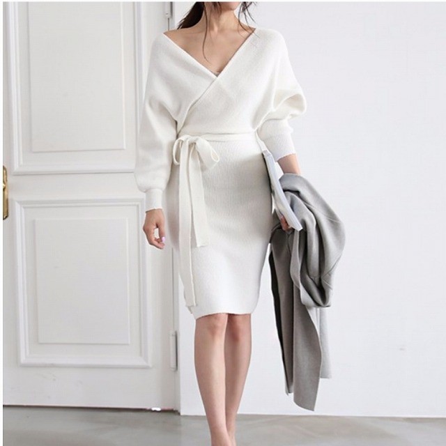 ワンピース レディース ニットワンピース 秋冬 ロングワンピース 長袖 秋 ニット ワンピース 大きいサイズ バックストラップ ラップ デザイン 大人可愛い 可愛い お洒落 シンプル セクシー 上品 美脚効果 足長 Vネック ゆったり ゆるい ふんわり Tresor