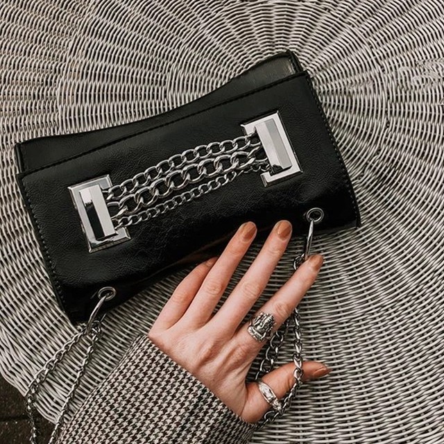 silver chain bag