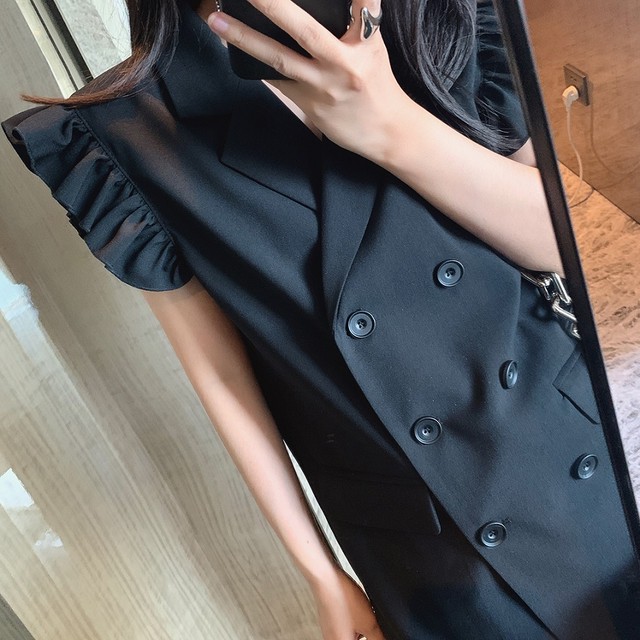 ワンピース シャツワンピース 春夏 ダブルブレスト ノースリーブ ベストスカート ミニ丈 ｖネック ショート丈 通勤 フリル袖 無地 シンプル And C T アンドシーティー 大人可愛い トレンド専門店