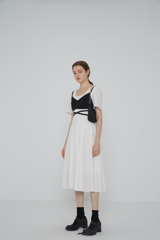 レースアップ キャミソール Design ギャザー ミモレ丈 モノトーンカラー Simple 無地 ロングワンピース ロングドレス ゴシック ワンピース ゴスロリ 服 ホワイト 白 Dm Top Mode