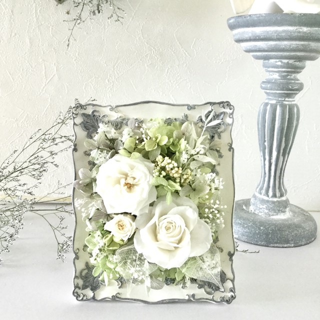 紫陽花とホワイトローズのアンティークフレーム アレンジメント プリザーブドフラワー 誕生日プレゼント プチメリア お花ギフト