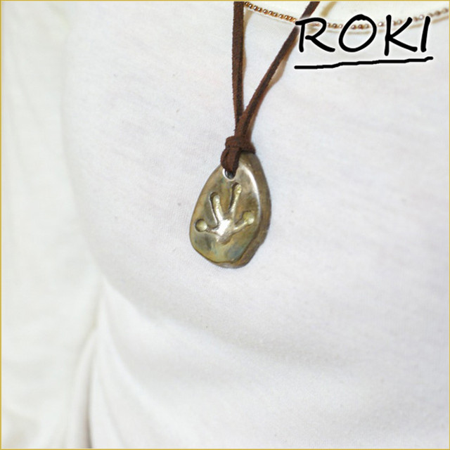 ネックレス かわいい足跡 レディース メンズ プレゼントに Roki22