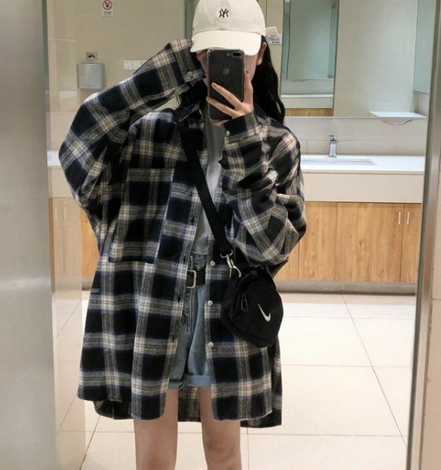 ゆったり可愛い チェックシャツ ミディアム オーバーサイズ レディース 長袖 フリーサイズ フロントボタン Aki462 Fulgeo