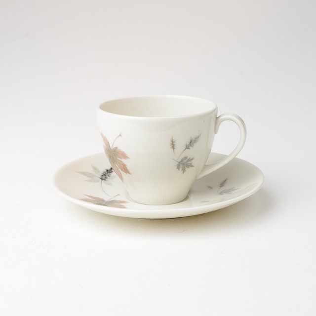 Royal Doulton ロイヤルドルトン Tumbling Leaves ビンテージ デミタス カップ ソーサー イギリス アンティーク コーヒーカップ ティーカップ Rusty Antique ラスティー アンティーク