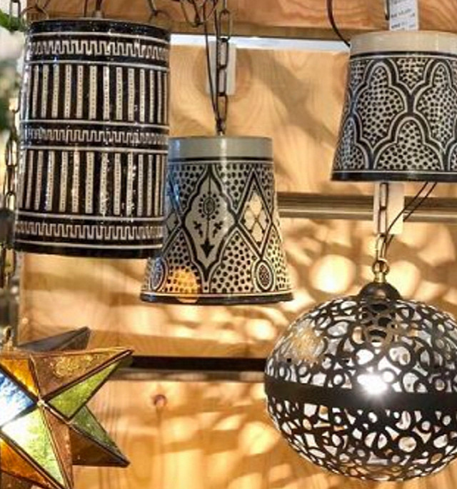 モロッコ陶器ランプシェードsafi 縦ﾄﾞｯﾄﾓﾉﾄｰﾝ Plusgardensshop