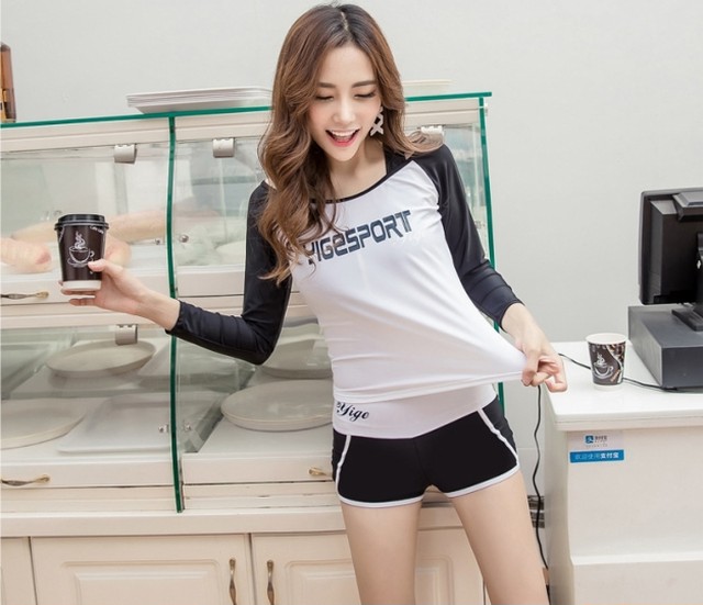 スポーティでかわいい 水着 レディース ラッシュガード 半袖 長袖 フィットネスウェア ショートパンツ 体型カバー 3点セット セパレー Ptnmp0110 Shop Suba