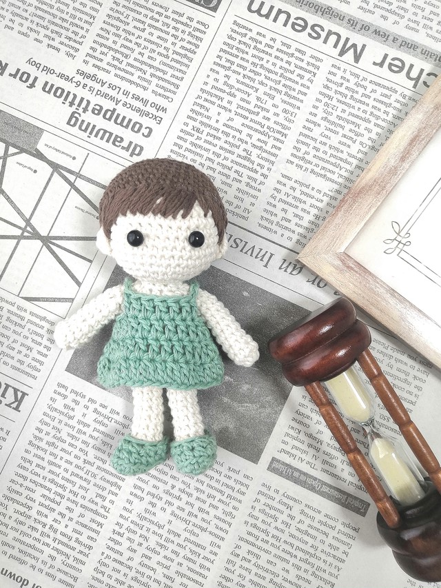 あみぐるみ ショートの女の子人形 グリーン 96bar Knit